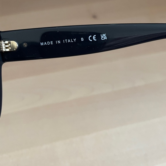 Navy Chanel Sunglasses - Picture 4 of 5